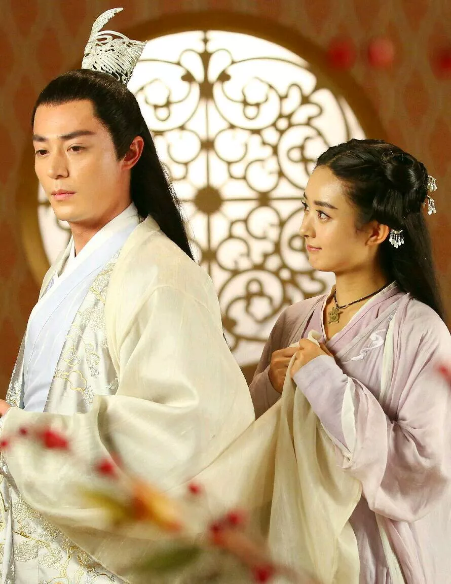 乃敢与君绝什么意思（与君有关的爱情诗句）-流云流梦