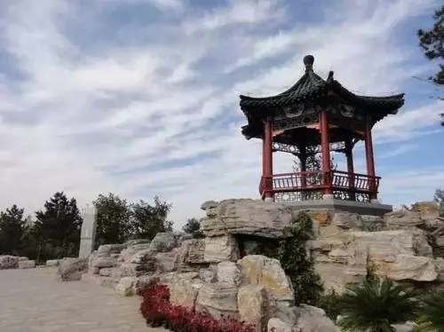 发朋友圈旅游唯美诗句大全(旅游的经典语录)