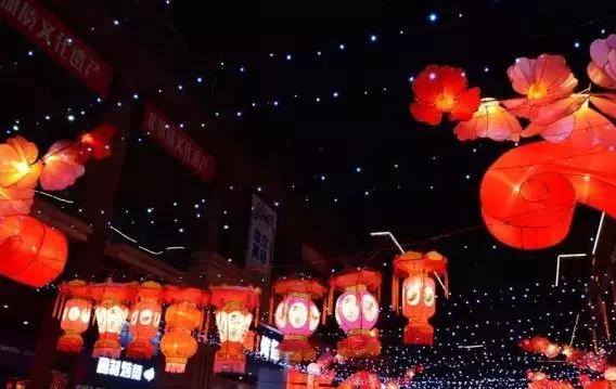 上元夜古诗的注释(上元夜原文赏析及解释)-流云流梦